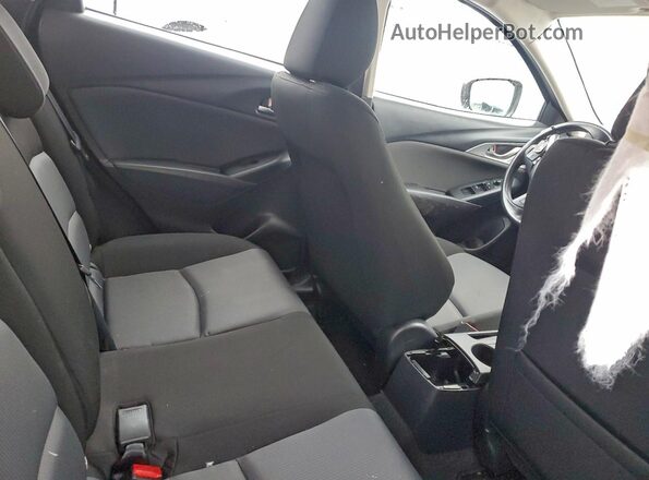 JM1DKDB72H0142195 2017 MAZDA CX-3 Синий Вид задней части салона