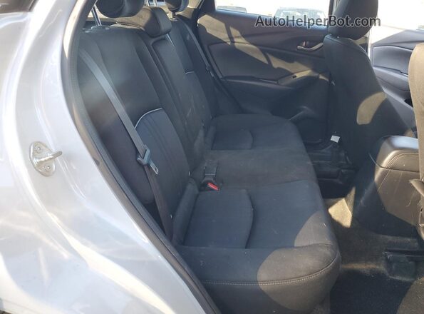 JM1DKFB72K0417583 2019 MAZDA CX-3 Белый Вид задних сидений