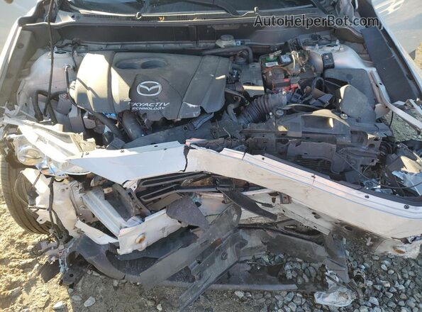 JM1DKFB72K0417583 2019 MAZDA CX-3 Белый Вид задней части салона