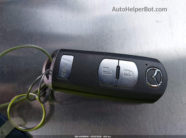 JM1DKFB77L1465415 2020 MAZDA CX-3 Красный Вид панели приборов