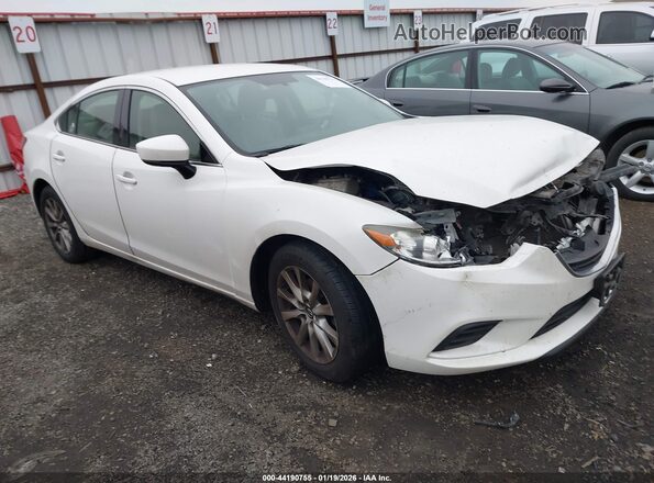 JM1GL1U52H1138257 2017 MAZDA 6 White Delantero derecho