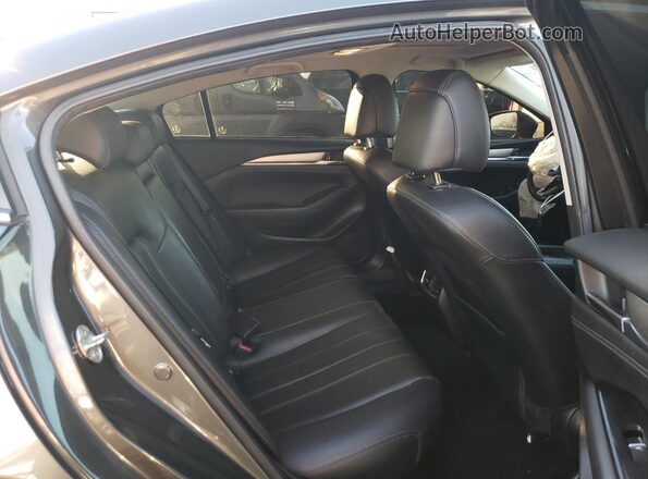 JM1GL1VM3J1310100 2018 MAZDA 6 Gray Vista de los asientos traseros