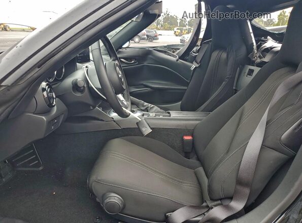 JM1NDAB71R0609430 2024 MAZDA MX-5 Черный Вид салона спереди