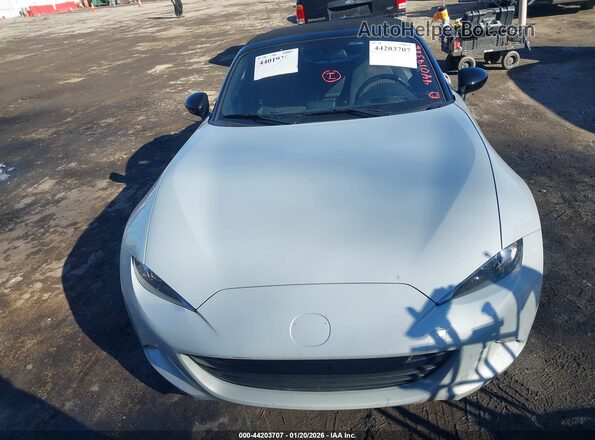 JM1NDAB73G0105586 2016 MAZDA MX-5 MIATA Light Blue Вид щитка приборов