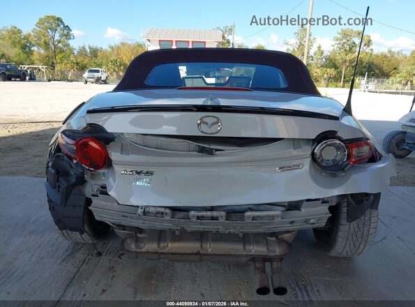 JM1NDAC71J0205787 2018 MAZDA MX-5 MIATA Белый Вид спереди