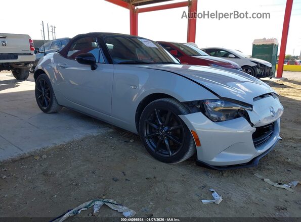 JM1NDAC71J0205787 2018 MAZDA MX-5 MIATA Белый Передняя правая четверть