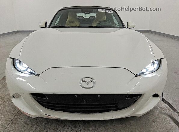 JM1NDAD70R0609433 2024 MAZDA MX-5 Белый Вид спереди
