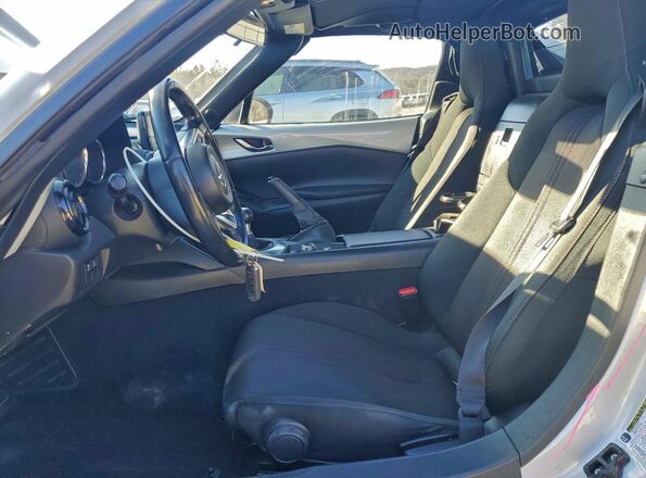 JM1NDAL71K0301663 2019 MAZDA MX-5 Silver წინა სალონის ხედი