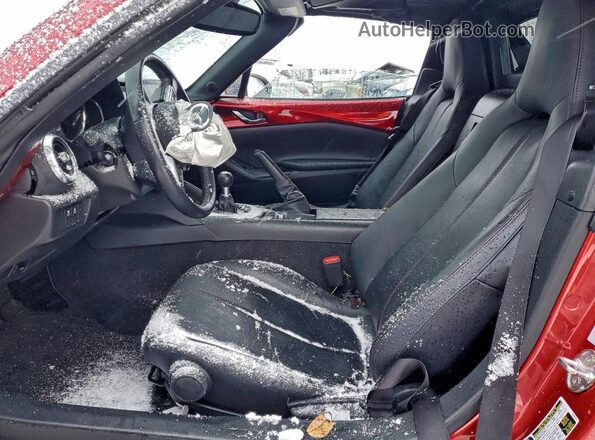 JM1NDAM77K0311824 2019 MAZDA MX-5 Красный Вид салона спереди