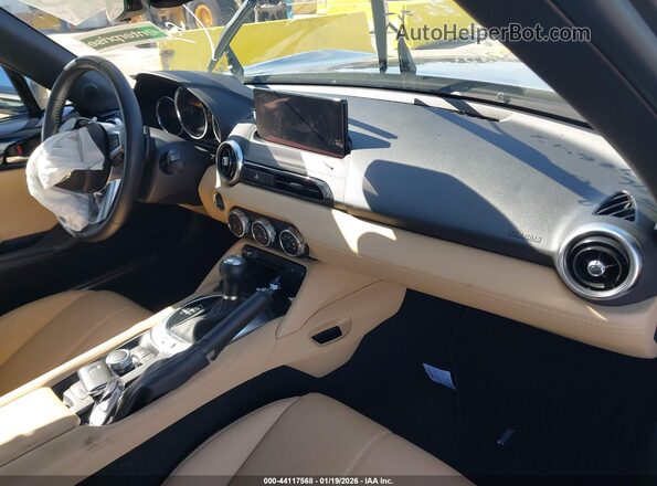 JM1NDAM79S0653128 2025 MAZDA MX-5 MIATA RF Blue Вид салону спереду