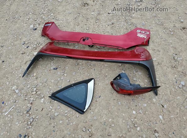 JM3KFABM8J0448637 2018 MAZDA CX-5 Red Widok naklejki z numerem VIN