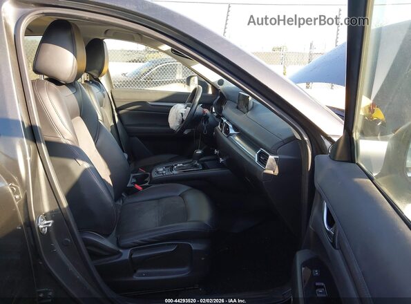 JM3KFACMXL0729159 2020 MAZDA CX-5 Серый Вид салона спереди