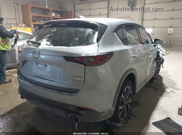 JM3KFBEM3N0528192 2022 MAZDA CX-5 Серебряный Задняя правая четверть