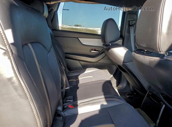 JM3KJEHA2S1130463 2025 MAZDA CX-70 Charcoal Widok wnętrza z tyłu