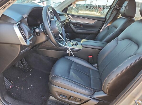 JM3KKCHA4S1200658 2025 MAZDA CX-90 Серебряный Вид салона спереди