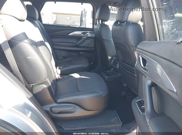 JM3TCBDY5P0636706 2023 MAZDA CX-9 Silver VIN კოდის სტიკერის ხედი