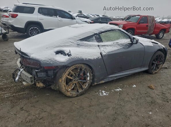 JN1BZ4BH8SM411427 2025 NISSAN Z Серый Задняя правая четверть
