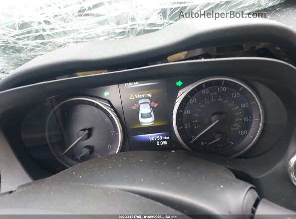 JN1CV7APXHM642090 2017 INFINITI Q50 Silver Widok tylnych siedzeń