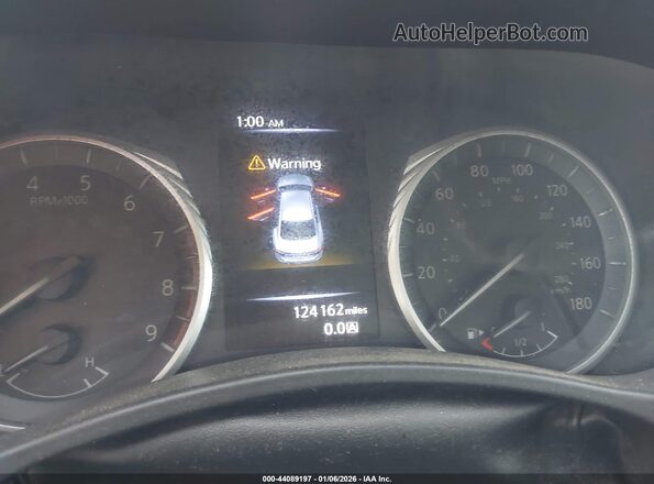 JN1EV7AP3JM360050 2018 INFINITI Q50 White Widok tylnych siedzeń