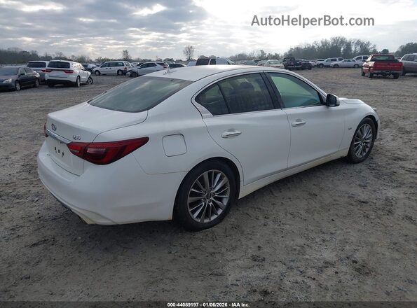 JN1EV7AP3JM360050 2018 INFINITI Q50 White Tył prawy