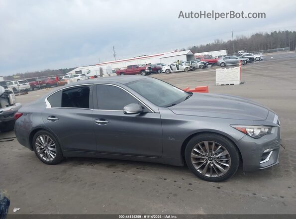 JN1EV7AP5KM516736 2019 INFINITI Q50 Серый Вид задней части салона