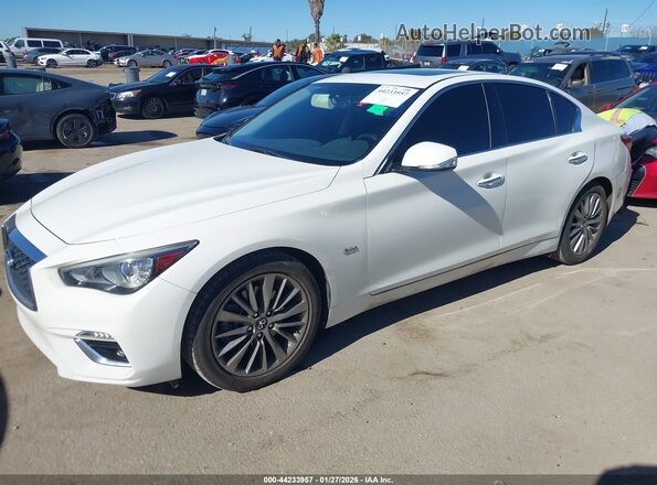 JN1EV7AP8LM206713 2020 INFINITI Q50 Белый Передняя левая четверть