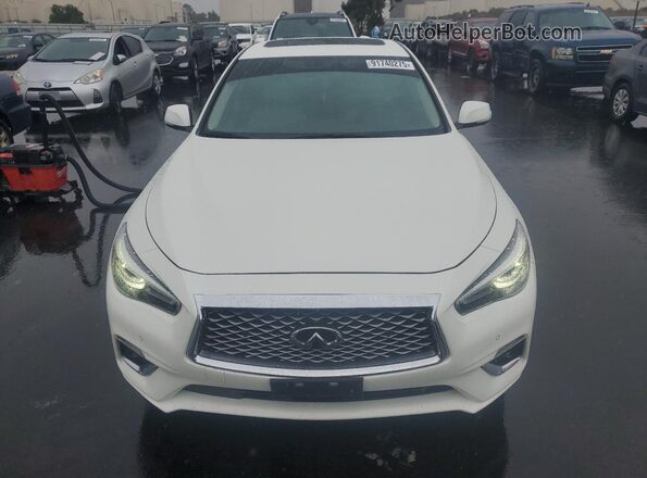 JN1EV7BP0MM704453 2021 INFINITI Q50 Белый Вид спереди