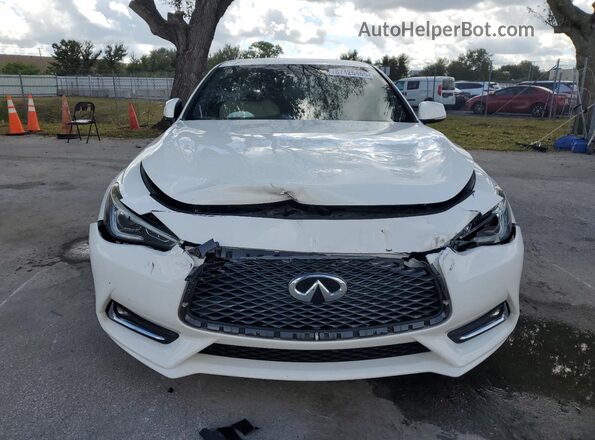 JN1EV7EK3JM340895 2018 INFINITI Q60 White Vista frontal