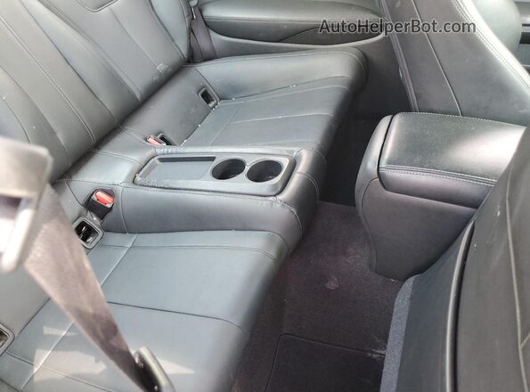 JN1EV7EL8HM552128 2017 INFINITI Q60 White Widok tylnych siedzeń