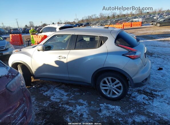 JN8AF5MVXGT651008 2016 NISSAN JUKE Silver 360 interior view