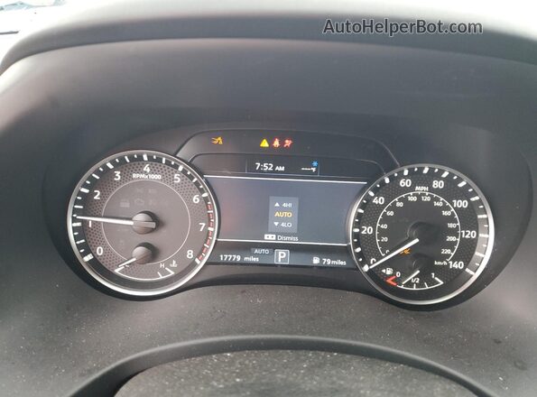 JN8AY2AD1R9709723 2024 NISSAN ARMADA Silver Widok zestawu wskaźników