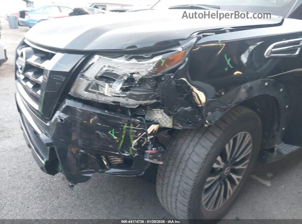 JN8AY2BA6P9405787 2023 NISSAN ARMADA Черный Вид спереди