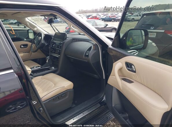 JN8AY2DAXP9401240 2023 NISSAN ARMADA Черный Вид салона спереди