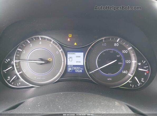 JN8AZ2NF3H9641691 2017 INFINITI QX80 Серый Вид задних сидений