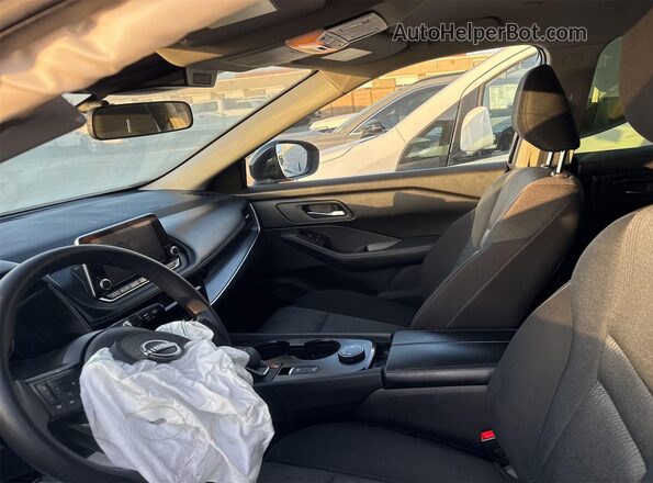 JN8BT3BB8RW421902 2024 NISSAN ROGUE  Задняя правая четверть