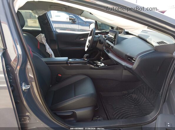 JTDACACU1S3049760 2025 TOYOTA PRIUS PLUG-IN HYBRID Light Blue Вид салона спереди