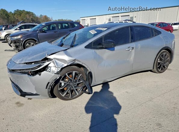 JTDACACU4R3031103 2024 TOYOTA PRIUS Серебряный Передняя левая четверть