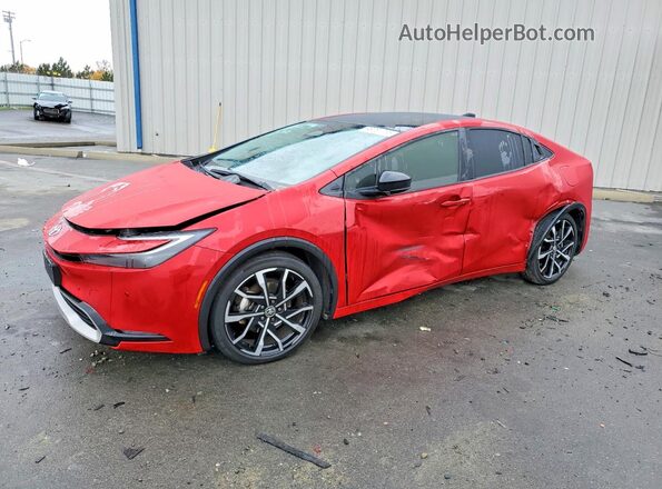 JTDACACUXP3004968 2023 TOYOTA PRIUS Red Przód lewy