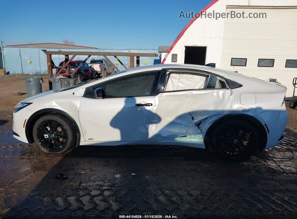 JTDADABU2T3032983 2026 TOYOTA PRIUS Белый Панорамный вид салона 360°