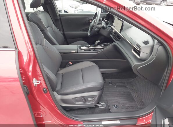 JTDAFAAF3S3012172 2025 TOYOTA CROWN Burgundy Вид салону спереду