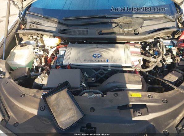 JTDBVRBD6HA002257 2017 TOYOTA MIRAI Silver Հետևի տեսք