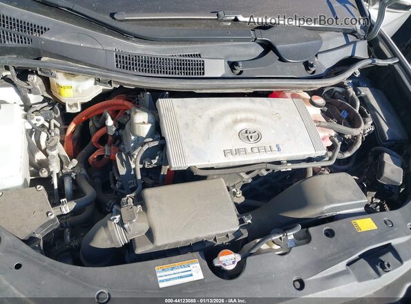 JTDBVRBD9HA002902 2017 TOYOTA MIRAI Silver Вид ззаду