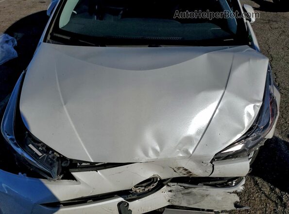 JTDKAMFU6M3133258 2021 TOYOTA PRIUS Белый Вид задней части салона