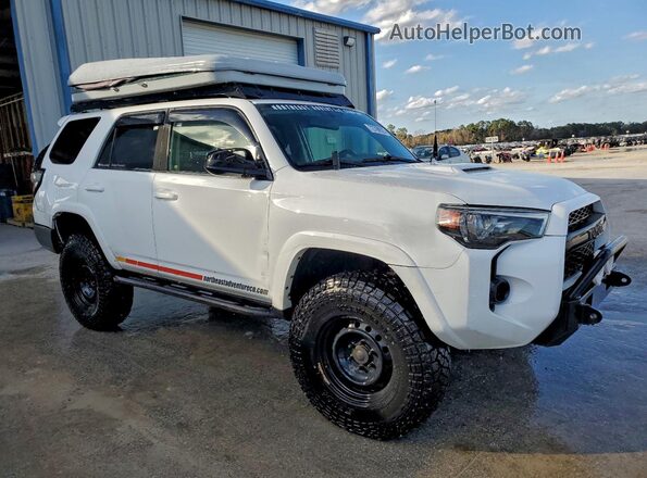 JTEBU5JR2G5396643 2016 TOYOTA 4RUNNER Белый Передняя правая четверть