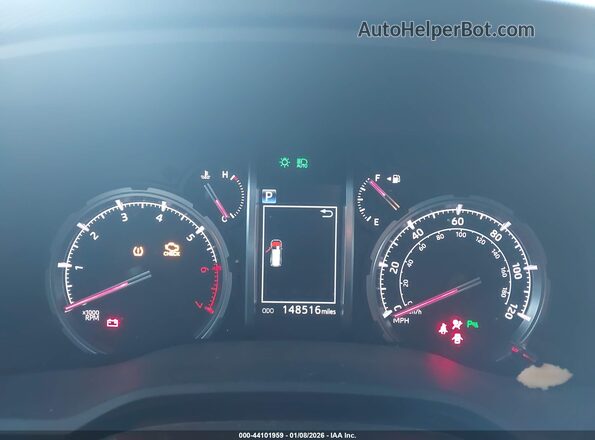 JTEBU5JR5L5753243 2020 TOYOTA 4RUNNER Черный Вид задних сидений