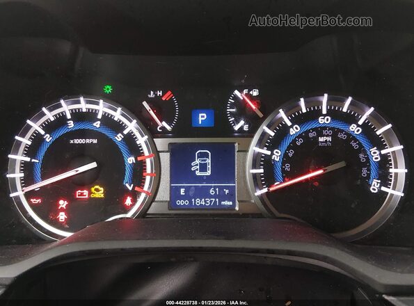 JTEBU5JR7K5611796 2019 TOYOTA 4RUNNER Белый Вид задних сидений