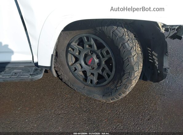 JTEEU5JR1P5291900 2023 TOYOTA 4RUNNER Белый 