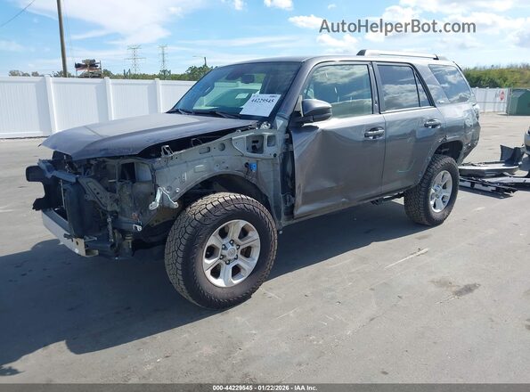 JTEEU5JR4P5284360 2023 TOYOTA 4RUNNER Gray Przód lewy