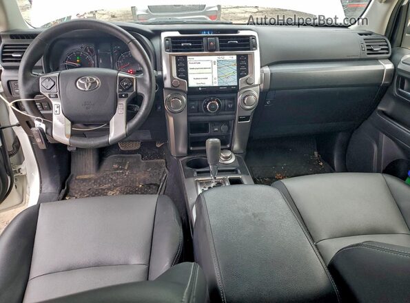 JTENU5JR2P6125119 2023 TOYOTA 4RUNNER White Widok deski rozdzielczej