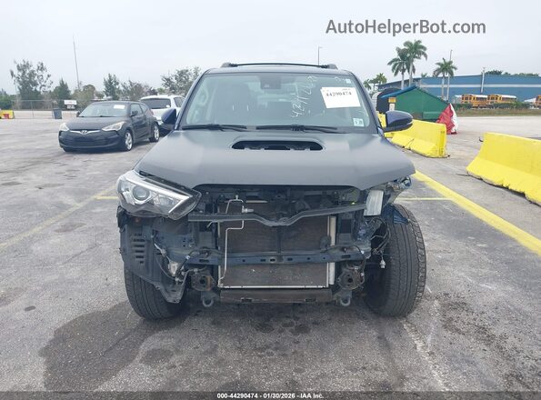 JTERU5JR8R6223074 2024 TOYOTA 4RUNNER Blue Vista frontal